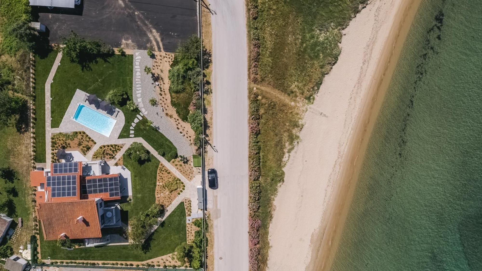 Electra Beachfront Suites, Nea Irakleia Exterior photo