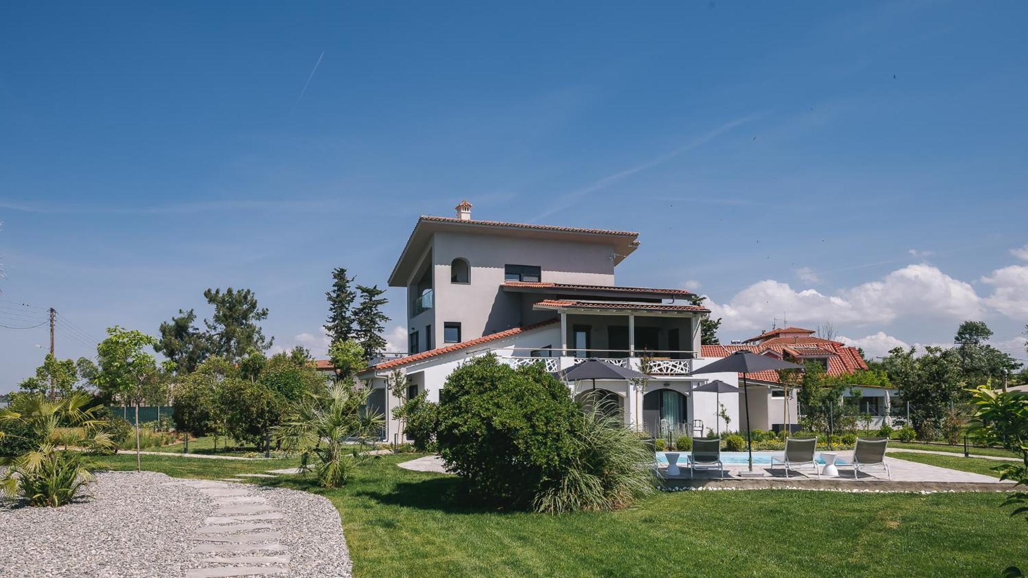Electra Beachfront Suites, Nea Irakleia Exterior photo