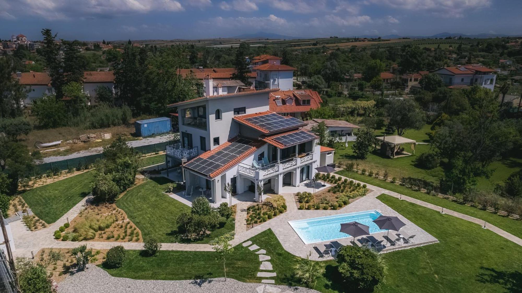 Electra Beachfront Suites, Nea Irakleia Exterior photo