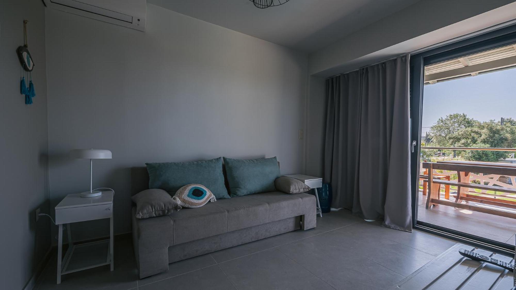 Electra Beachfront Suites, Nea Irakleia Exterior photo