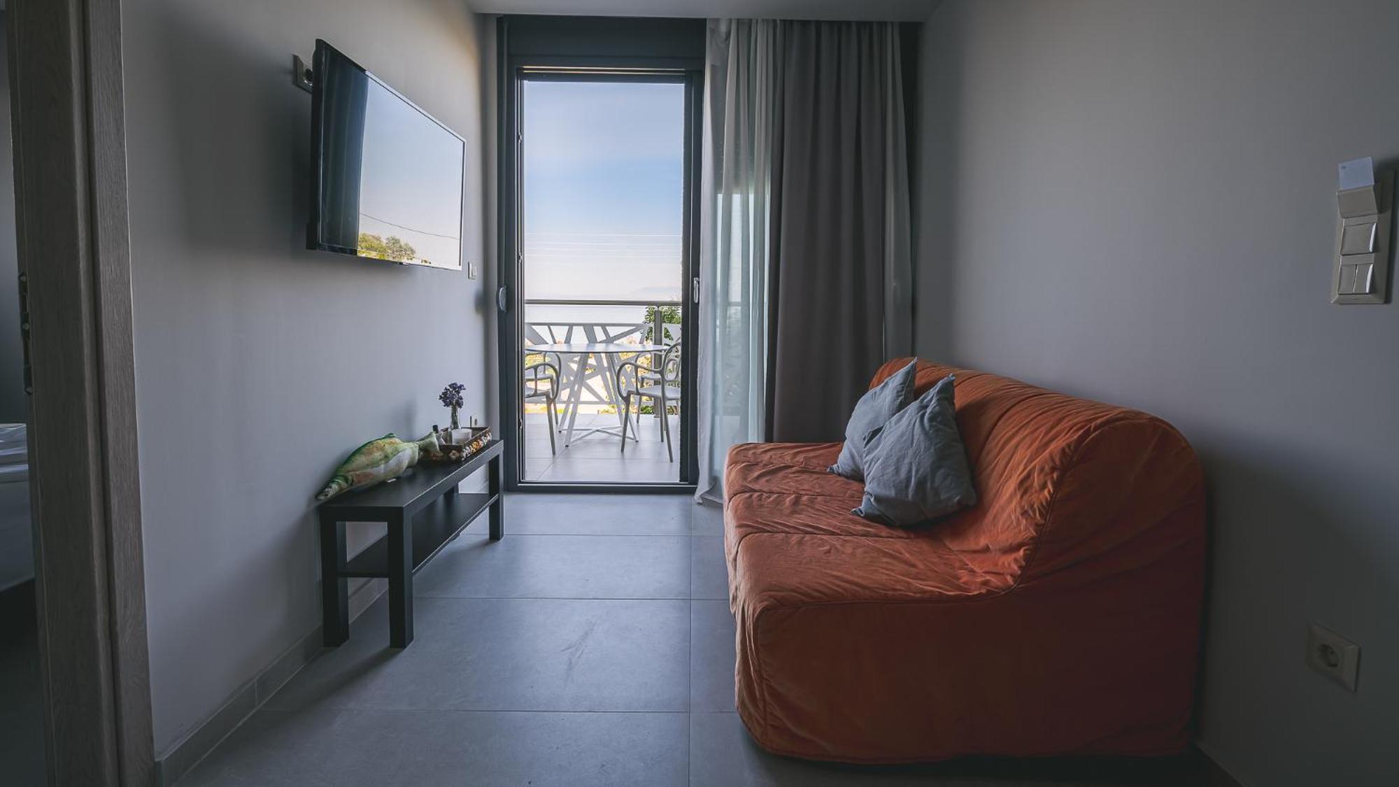 Electra Beachfront Suites, Nea Irakleia Exterior photo